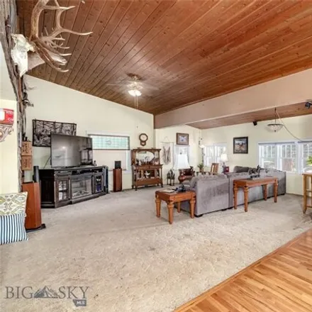 Image 9 - 36 Willow Drive, Park County, MT 59047, USA - House for sale