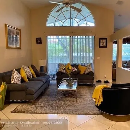 Image 6 - 5000 Northwest 95th Drive, Ridgeview, Coral Springs, FL 33076, USA - House for sale