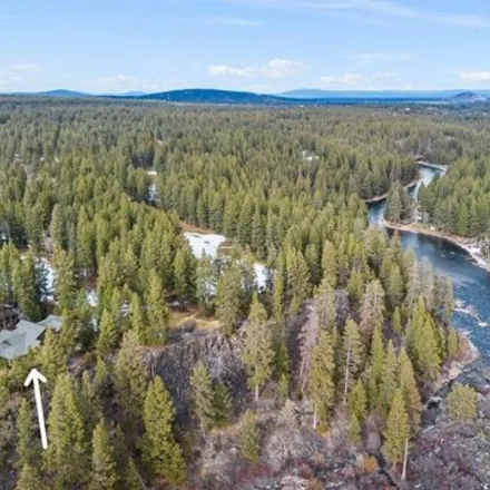 Buy this 3 bed house on Deschutes River Trail in Deschutes County, OR