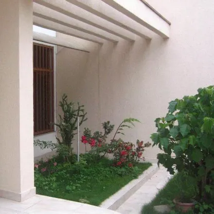 Buy this 2 bed house on Avenida Armando de Salles Oliveira 541 in Parque Suzano, Suzano - SP