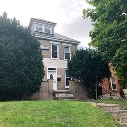Rent this 1 bed room on 1638 North Fourth Street in Columbus, OH 43202