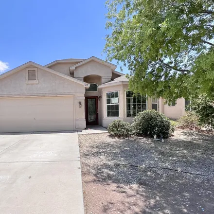 Buy this 4 bed house on 909 Gilmer Way in Las Cruces, NM 88005