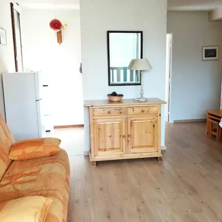 Rent this 1 bed apartment on Uvernet Fours in D 902, 04400 Uvernet-Fours