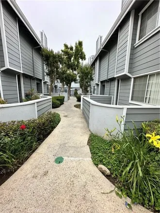 Image 3 - 14425 Foothill Blvd Unit 14, Sylmar, California, 91342 - Townhouse for rent
