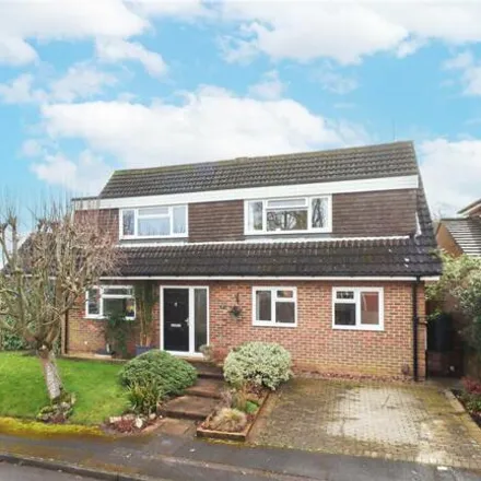Buy this 4 bed house on How Field in Harpenden, AL5 3AU
