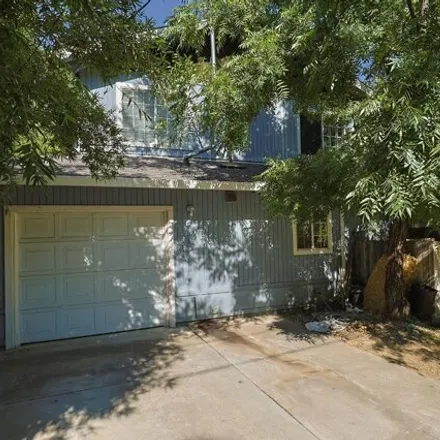Buy this 1studio house on 227 J St in Davis, California