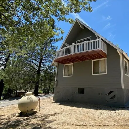 Image 9 - 30649 Panorama Road, Smiley Park, Running Springs, CA 92382, USA - House for sale