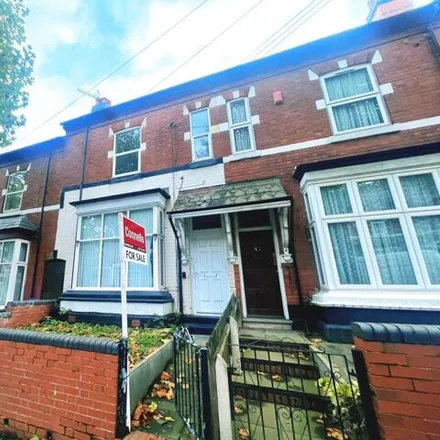 Buy this 4 bed townhouse on Westbourne Road in Birmingham, B21 8AU