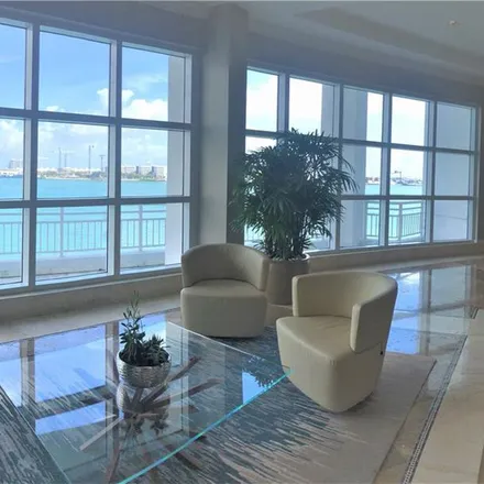 Image 2 - 530 Brickell Key Drive, Torch of Friendship, Miami, FL 33131, USA - Apartment for rent