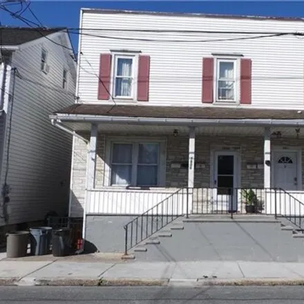 Rent this 3 bed apartment on 1610 Newport Avenue in Newport, Northampton