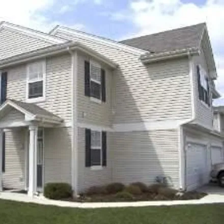 Rent this 3 bed townhouse on 1400 Legacy Drive in DeKalb, IL 60115