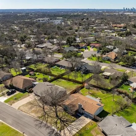 Image 5 - 5510 Cordell Ln, Austin, Texas, 78723 - House for sale