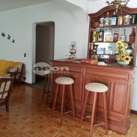 Buy this 3 bed house on Rua Manuel Hernandez Lopes in Anchieta, São Bernardo do Campo - SP
