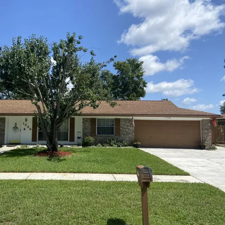Buy this 4 bed house on 1728 Cinnamon Drive in Clay County, FL 32073