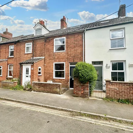 Rent this 2 bed townhouse on Denmark Road in Beccles, NR34 9DL