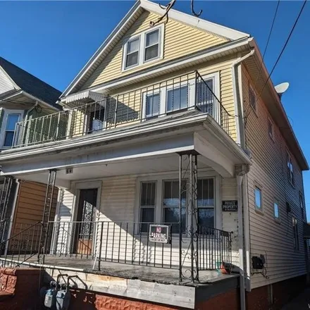 Rent this 3 bed apartment on 64 Gladstone Street in Buffalo, NY 14207