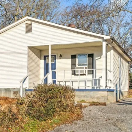 Buy this 2 bed house on James Corlew Dealership in 1159 Main Street, Clarksville