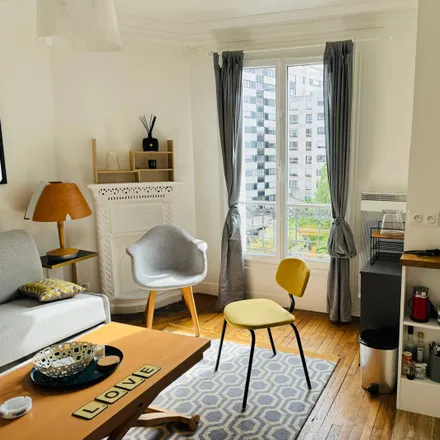 Image 3 - 186 Rue de la Convention, 75015 Paris, France - Apartment for rent