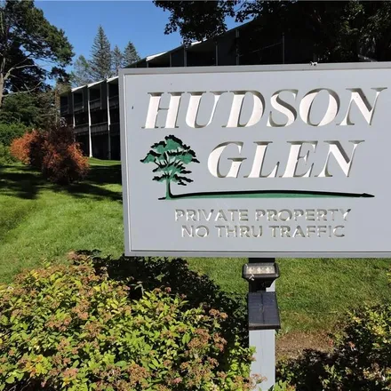 Buy this 2 bed condo on 11 Hudson Street in Bethel, CT 06801