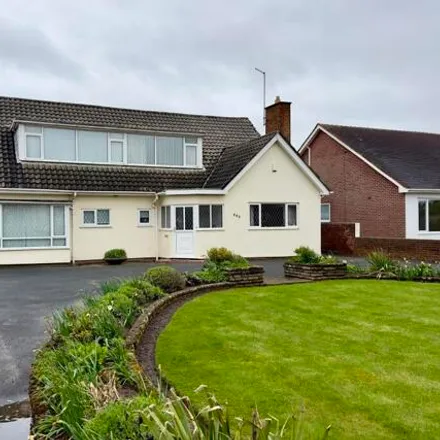Buy this 3 bed house on Clifton Drive North in Lytham St Annes, FY8 2PS