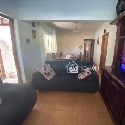 Buy this 3 bed house on Rua Guarujá in Boqueirão, Praia Grande - SP