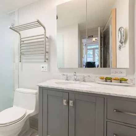 Image 7 - 341 West 87th Street, New York, NY 10024, USA - Townhouse for sale