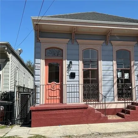 Rent this 2 bed house on 2217 Columbus Street in New Orleans, LA 70116