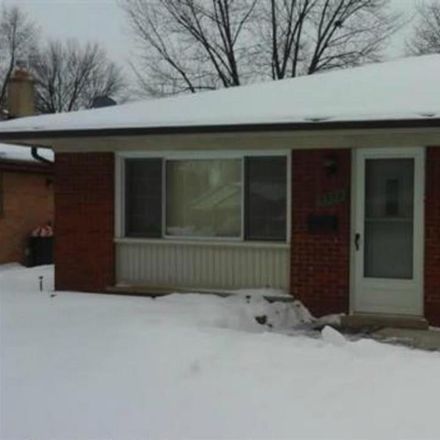 Rent this 3 bed house on 4972 Lincoln Boulevard in Dearborn Heights, MI 48125
