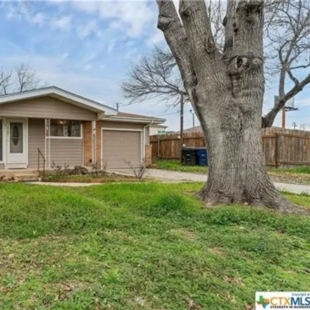 Image 2 - 1135 Dunlap Drive, New Braunfels, TX 78130, USA - House for sale