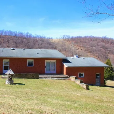 Image 8 - 12168 Vale Summit Road Southwest, Clarysville, Allegany County, MD 21532, USA - House for sale
