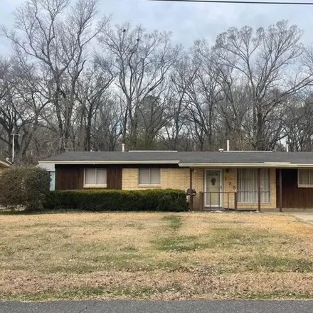 Buy this 2 bed house on Lowry Street in Winnsboro, LA 71295