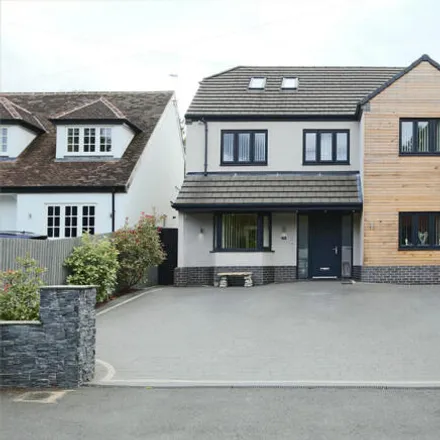 Buy this 5 bed house on Fairefield Crescent in Glenfield, LE3 8EJ