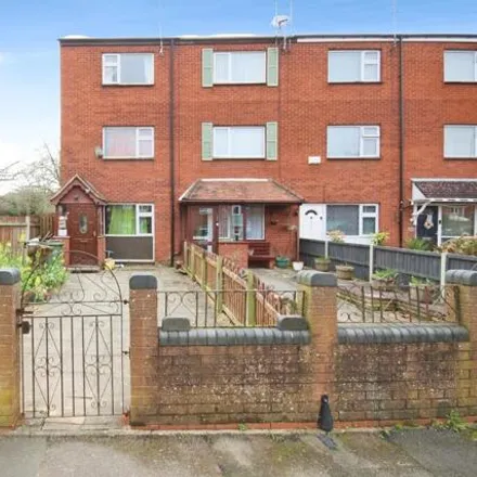 Buy this 4 bed house on 430 Dunsmore Avenue in Coventry, CV3 3JF