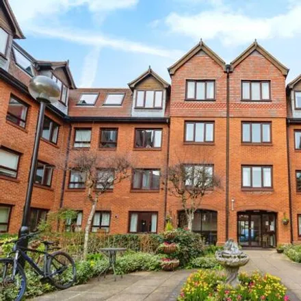 Buy this 2 bed apartment on Rosebery Court in Water Lane, Leighton Buzzard
