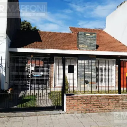 Buy this 3 bed house on Ceferino Ramírez 1766 in Adrogué, Argentina
