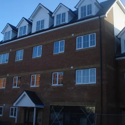 Rent this 1 bed apartment on Bethel Strict Baptist Chapel in Chapel Street, Luton