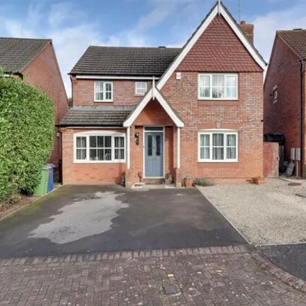 Buy this 5 bed house on Hathorn Road in Tewkesbury, GL3 3UH