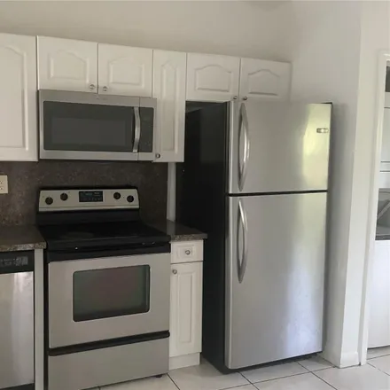 Rent this 2 bed condo on 2911 Southeast 13th Road in Homestead, FL 33035