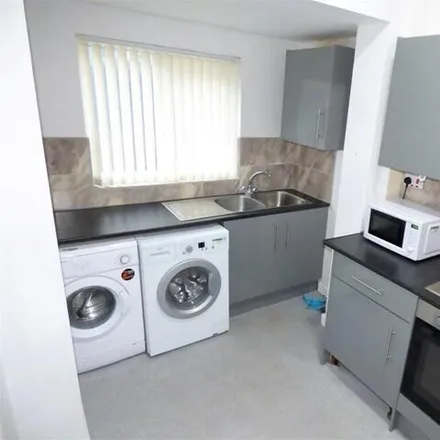 Image 3 - Claude Road, Liverpool, L6 0BT, United Kingdom - House for rent