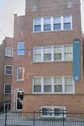 Image 1 - 7025 South Chappel Avenue, Chicago, IL 60649, USA - Apartment for rent