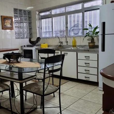 Rent this 3 bed house on Rua Atílio Delanina in Osasco, Osasco - SP