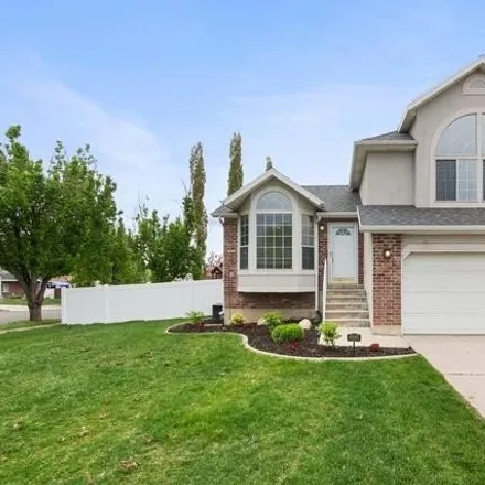 Buy this 4 bed house on 194 West 1500 North in Bountiful, UT 84010