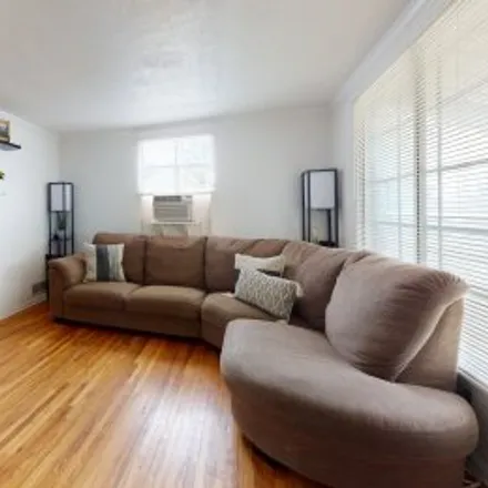 Buy this 4 bed apartment on 25 Roosevelt Avenue