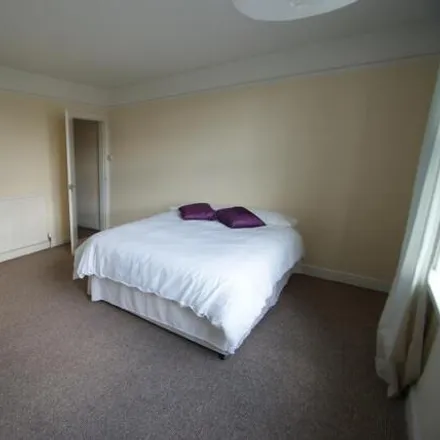Image 3 - Clipston Street, Leeds, LS6 4AW, United Kingdom - Townhouse for rent