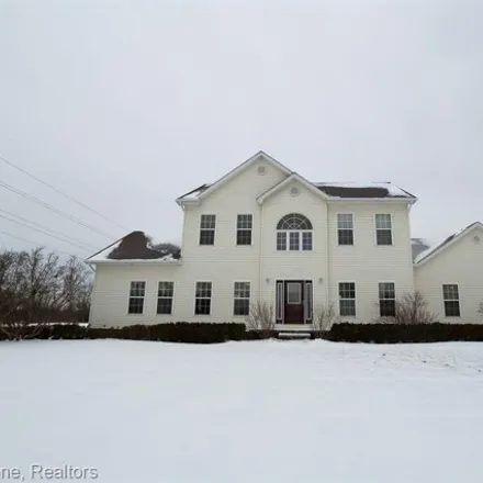 Image 2 - 4866 King Road, China Charter Township, MI 48054, USA - House for sale