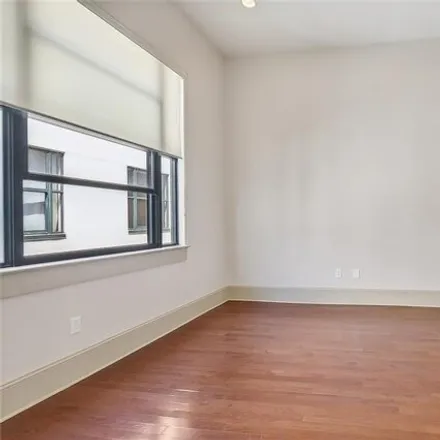 Image 6 - 249 Crozat Street, New Orleans, LA 70112, USA - Condo for sale