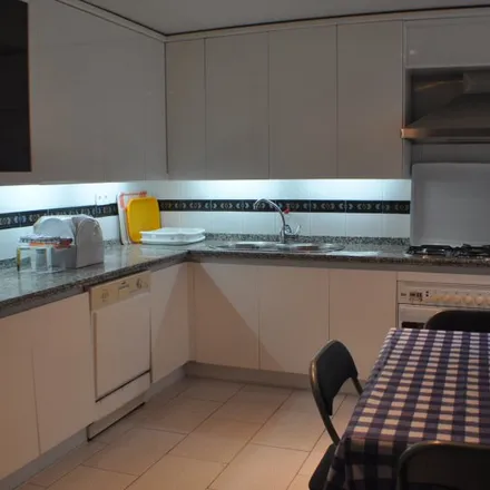 Rent this 3 bed apartment on Casa Franvina in Calle Faisán, 9