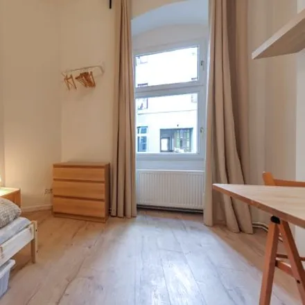 Rent this 4 bed room on Togostraße 75 in 13351 Berlin, Germany