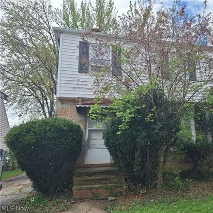 Image 1 - 7397 Woodhaven Avenue, Brooklyn, OH 44144, USA - House for sale