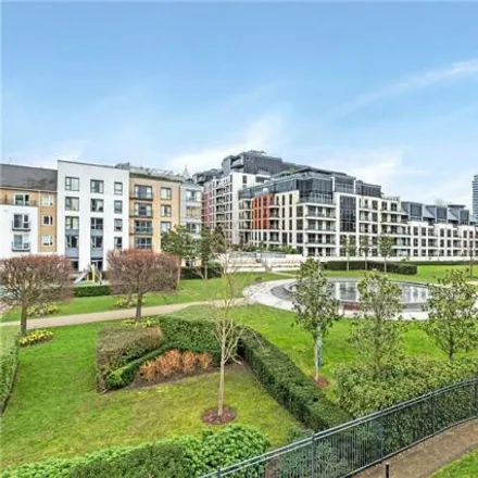 Image 1 - Imperial Crescent, London, SW6 2QW, United Kingdom - Apartment for sale